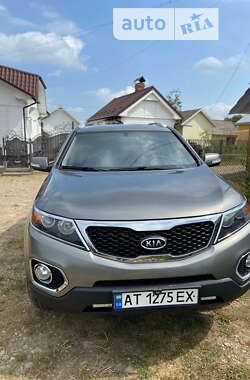 Внедорожник / Кроссовер Kia Sorento 2012 в Рожнятове