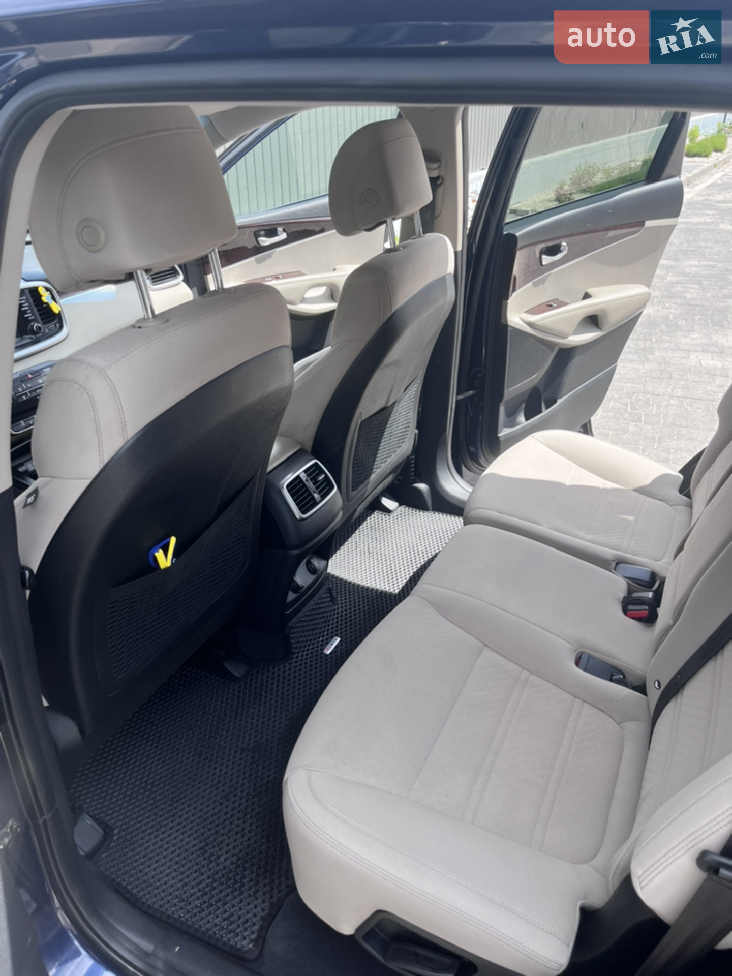 2016 Kia Sorento - мініатюра 16