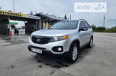 Позашляховик / Кросовер Kia Sorento 2011 в Коломиї