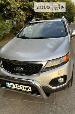 Внедорожник / Кроссовер Kia Sorento 2012 в Днепре