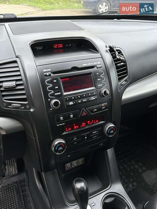 Внедорожник / Кроссовер Kia Sorento 2011 в Львове