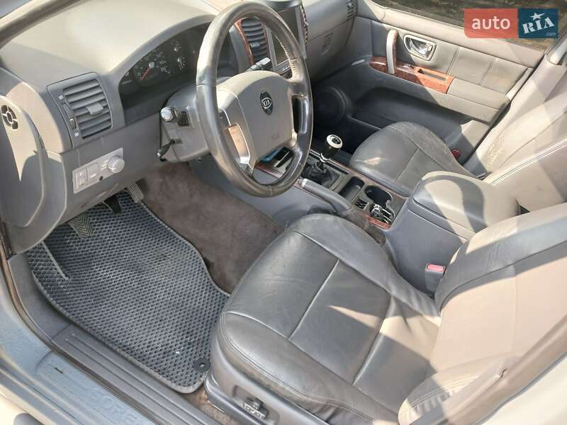 Позашляховик / Кросовер Kia Sorento 2003 в Дніпрі