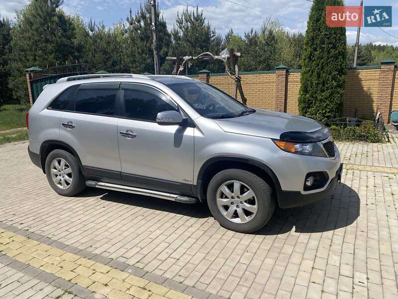 Позашляховик / Кросовер Kia Sorento 2011 в Сумах