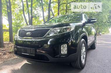 Позашляховик / Кросовер Kia Sorento 2013 в Краснограді