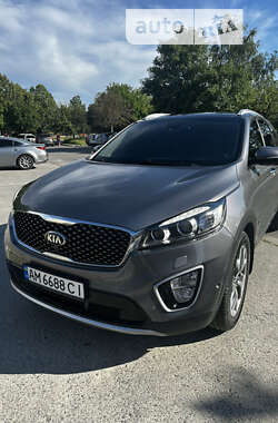 Позашляховик / Кросовер Kia Sorento 2015 в Звягелі