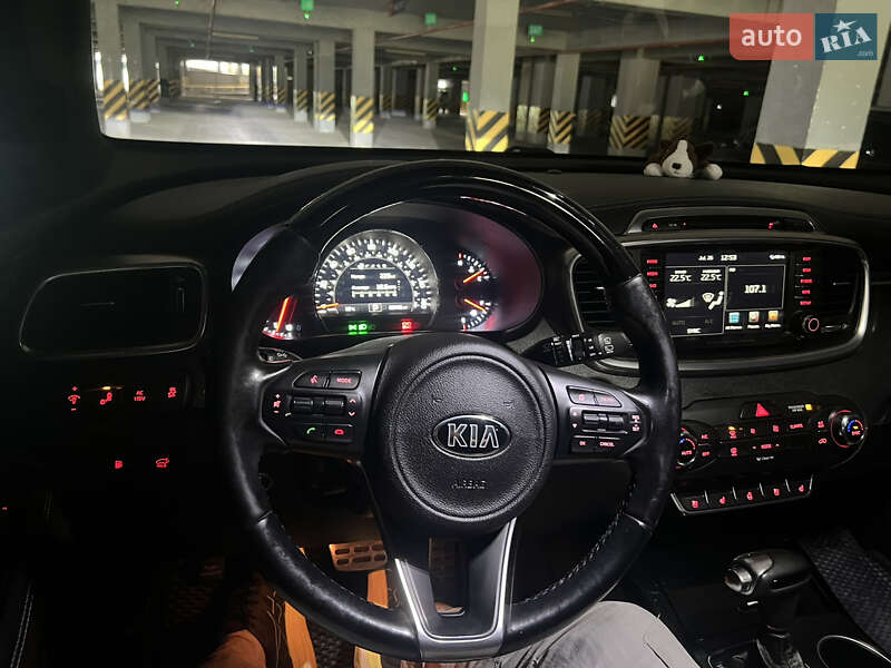 Внедорожник / Кроссовер Kia Sorento 2015 в Хмельницком