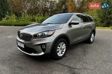 Внедорожник / Кроссовер Kia Sorento 2018 в 