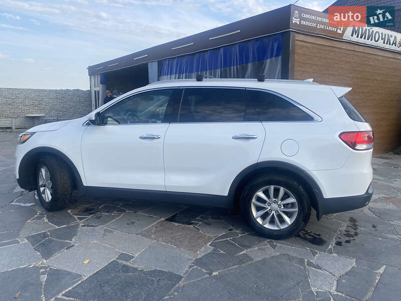 Внедорожник / Кроссовер Kia Sorento 2015 в Фастове