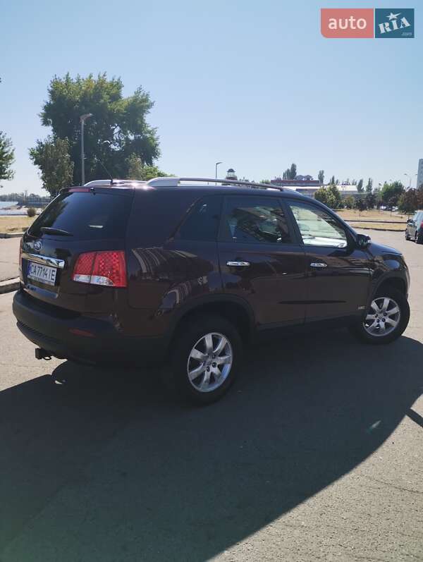Позашляховик / Кросовер Kia Sorento 2012 в Черкасах