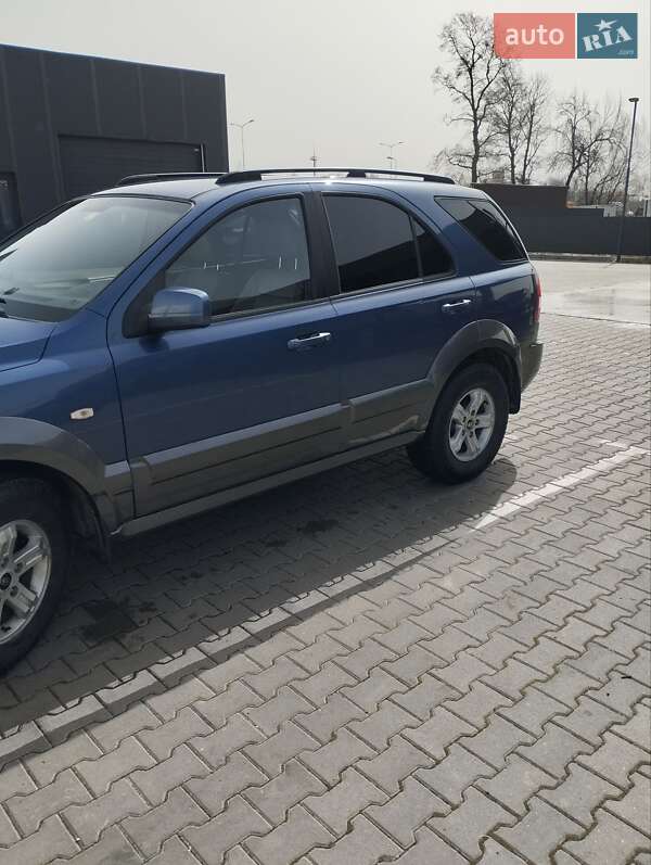 Позашляховик / Кросовер Kia Sorento 2005 в Львові фото 4 Позашляховик / Кросовер Kia Sorento 2005 в Львові