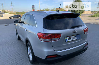 Позашляховик / Кросовер Kia Sorento 2015 в Вінниці