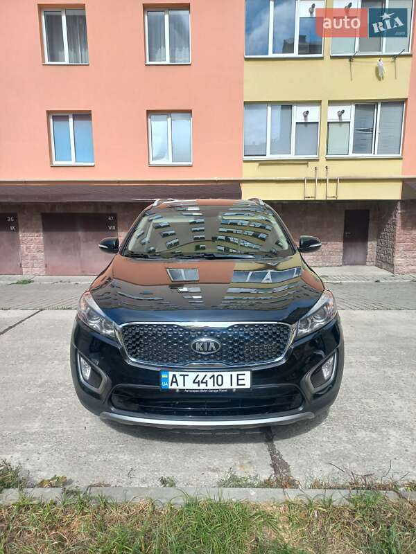 Внедорожник / Кроссовер Kia Sorento 2016 в 
