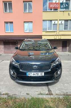 Внедорожник / Кроссовер Kia Sorento 2016 в 