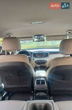 Позашляховик / Кросовер Kia Sorento 2016 в Івано-Франківську