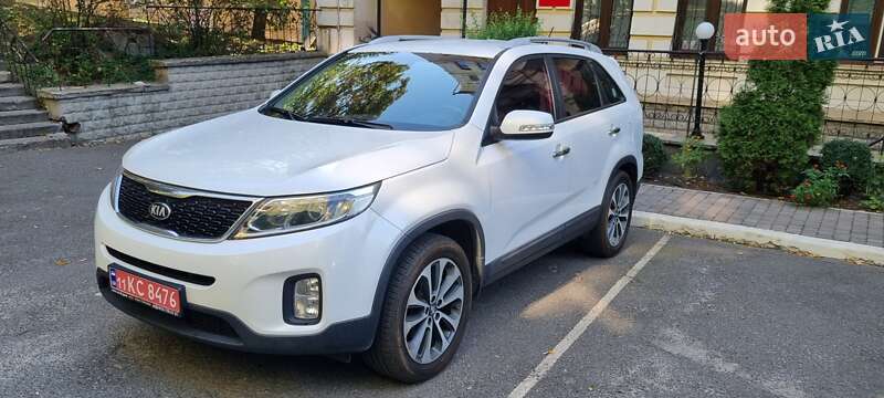 Позашляховик / Кросовер Kia Sorento 2013 в Києві