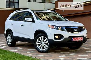 Внедорожник / Кроссовер Kia Sorento 2010 в Стрые