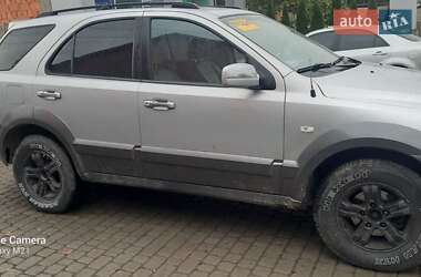 Внедорожник / Кроссовер Kia Sorento 2004 в 