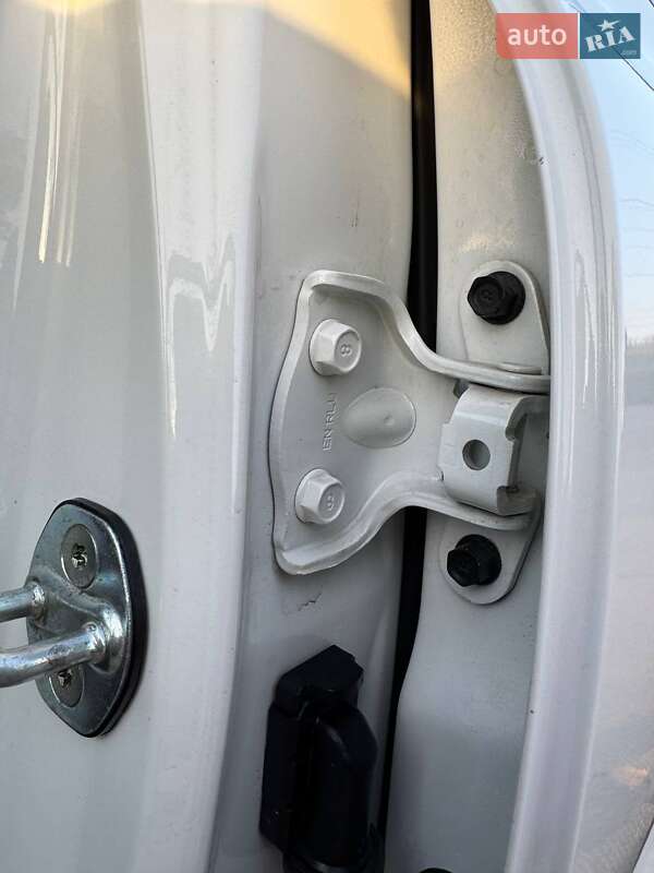 Позашляховик / Кросовер Kia Sorento 2017 в Одесі