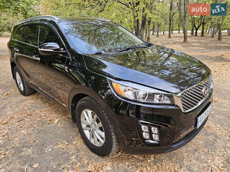 Позашляховик / Кросовер Kia Sorento 2015 в Харкові фото 7 Позашляховик / Кросовер Kia Sorento 2015 в Харкові