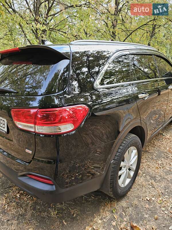 Позашляховик / Кросовер Kia Sorento 2015 в Харкові фото 11 Позашляховик / Кросовер Kia Sorento 2015 в Харкові