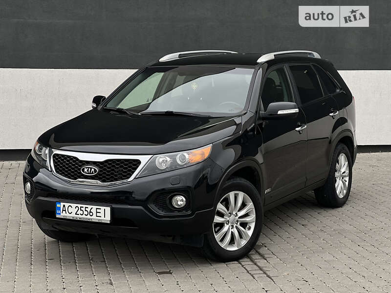 Позашляховик / Кросовер Kia Sorento 2012 в Тернополі