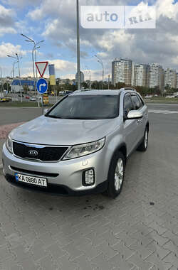 Внедорожник / Кроссовер Kia Sorento 2013 в Киеве