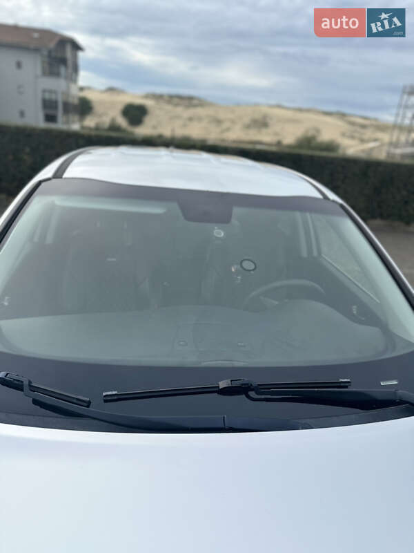 Позашляховик / Кросовер Kia Sorento 2016 в Херсоні