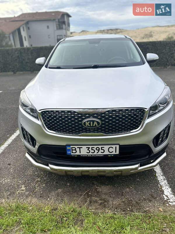 Позашляховик / Кросовер Kia Sorento 2016 в Херсоні