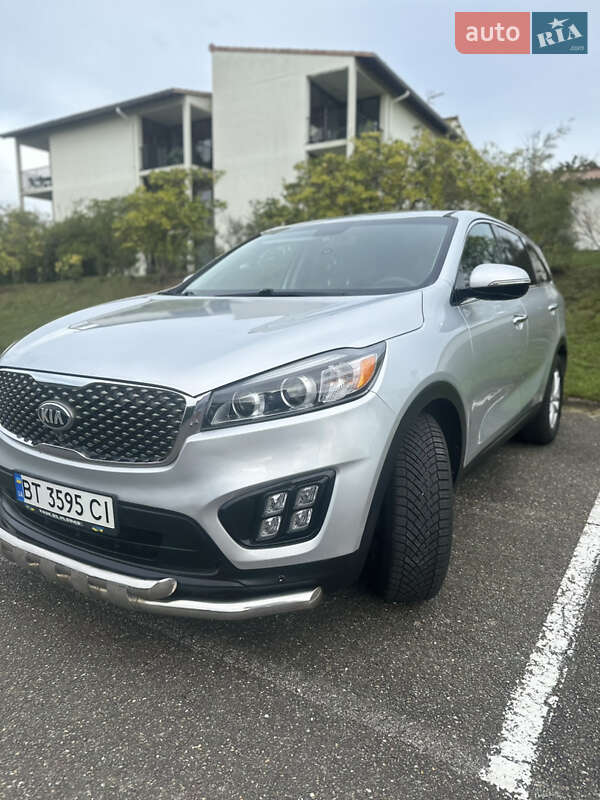 Позашляховик / Кросовер Kia Sorento 2016 в Херсоні