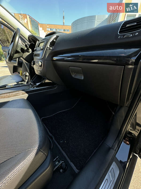 Позашляховик / Кросовер Kia Sorento 2012 в Одесі