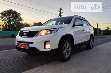 Внедорожник / Кроссовер Kia Sorento 2014 в Новоархангельске