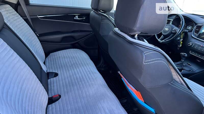 Внедорожник / Кроссовер Kia Sorento 2015 в Ивано-Франковске