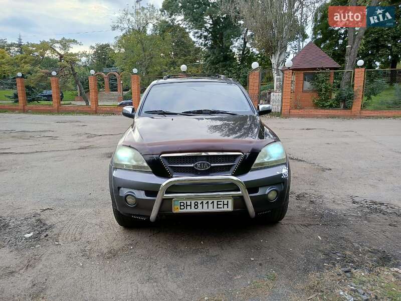 Внедорожник / Кроссовер Kia Sorento 2005 в 