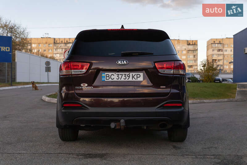Позашляховик / Кросовер Kia Sorento 2015 в Львові
