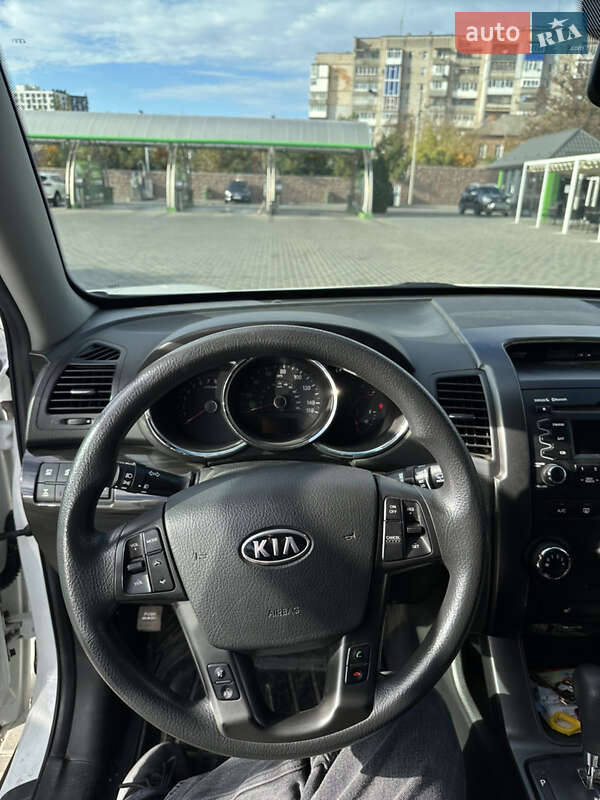 Позашляховик / Кросовер Kia Sorento 2011 в Кропивницькому