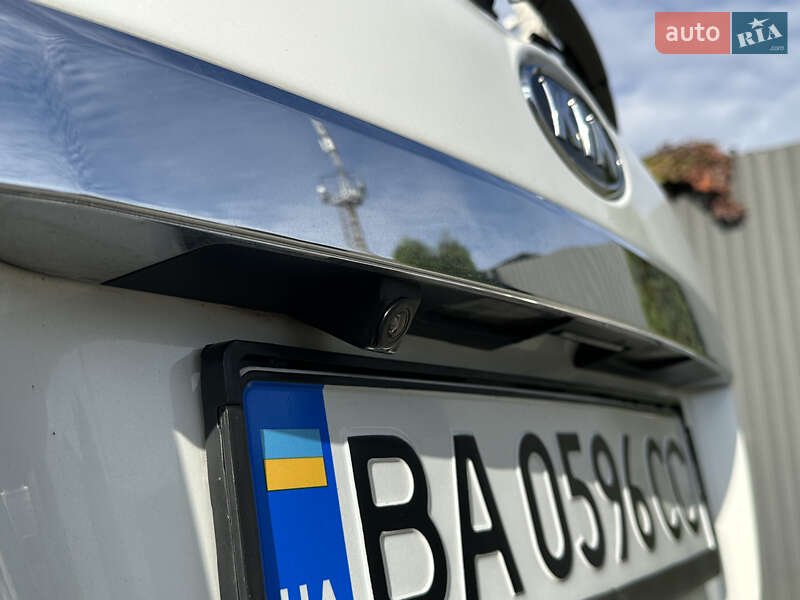 Позашляховик / Кросовер Kia Sorento 2011 в Кропивницькому