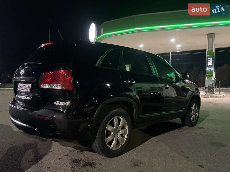 Внедорожник / Кроссовер Kia Sorento 2012 в Коростене