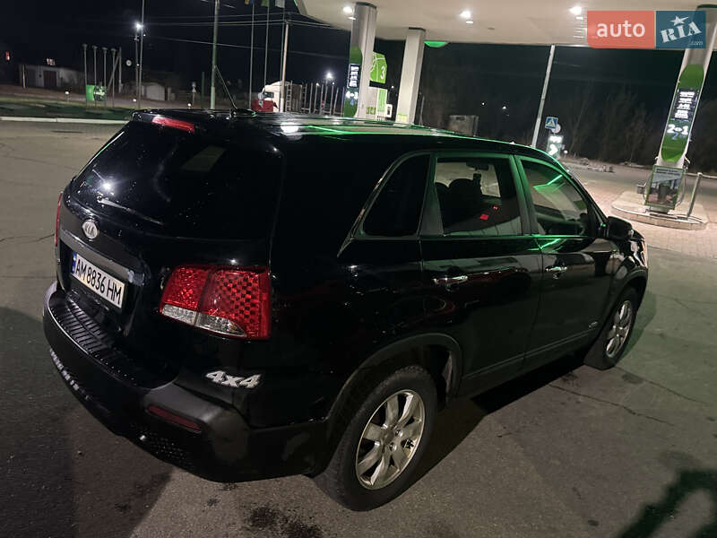 Внедорожник / Кроссовер Kia Sorento 2012 в Коростене