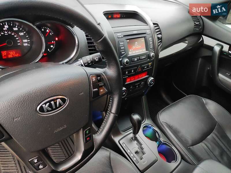 Позашляховик / Кросовер Kia Sorento 2012 в Сумах фото 11 Позашляховик / Кросовер Kia Sorento 2012 в Сумах