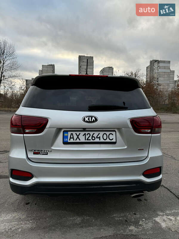 Внедорожник / Кроссовер Kia Sorento 2018 в Харькове