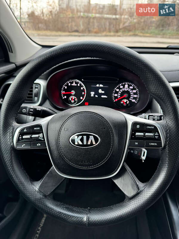 Внедорожник / Кроссовер Kia Sorento 2018 в Харькове