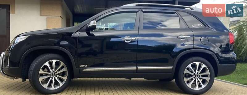 Позашляховик / Кросовер Kia Sorento 2014 в Полонному