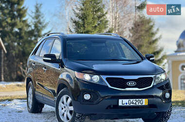 Внедорожник / Кроссовер Kia Sorento 2010 в Межгорье