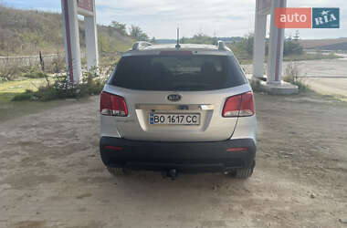 Позашляховик / Кросовер Kia Sorento 2011 в Тернополі