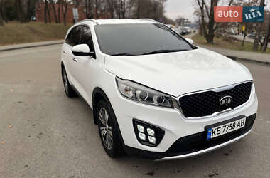 Внедорожник / Кроссовер Kia Sorento 2016 в 