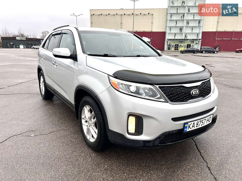 Внедорожник / Кроссовер Kia Sorento 2014 в Киеве