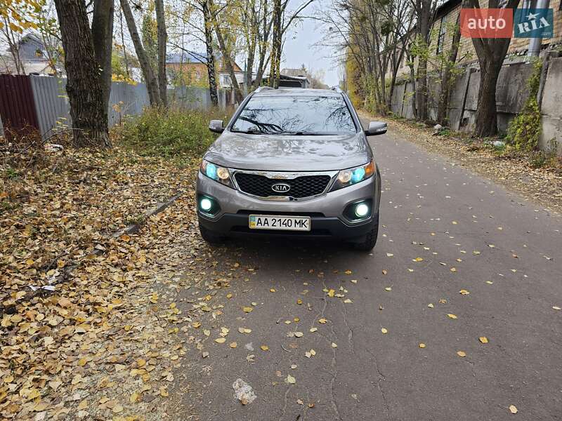 Позашляховик / Кросовер Kia Sorento 2012 в Києві