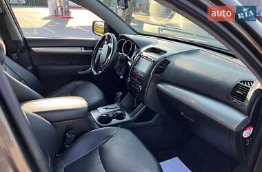 Внедорожник / Кроссовер Kia Sorento 2011 в 