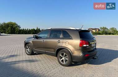 Внедорожник / Кроссовер Kia Sorento 2011 в 