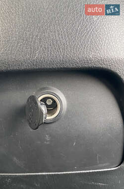 Внедорожник / Кроссовер Kia Sorento 2011 в 